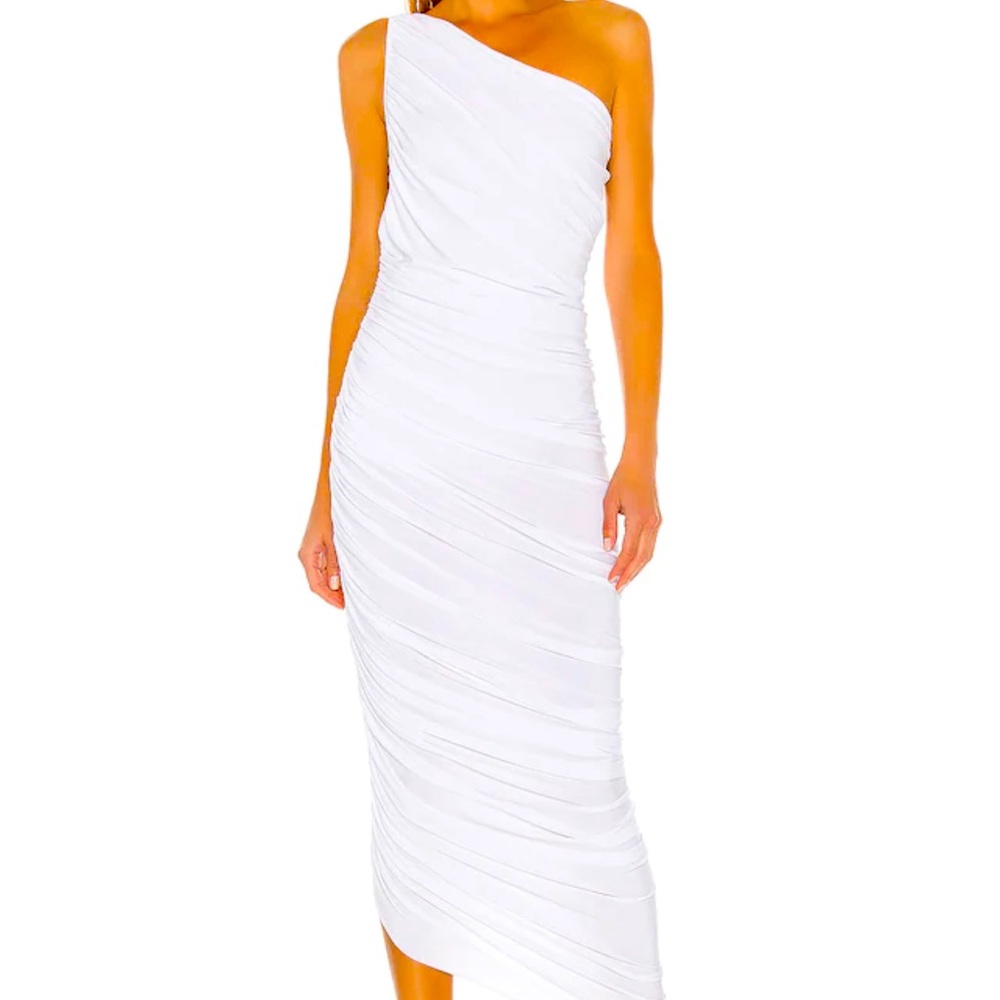Norma Kamali dress purchased through Anthropologie. Never worn. Size xl.